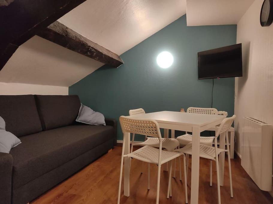 Studio Remois - Wifi/Netflix Reims Buitenkant foto